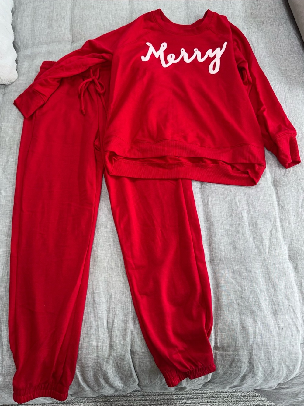 Women’s  Red 'Merry' Holiday Pajama Set size S